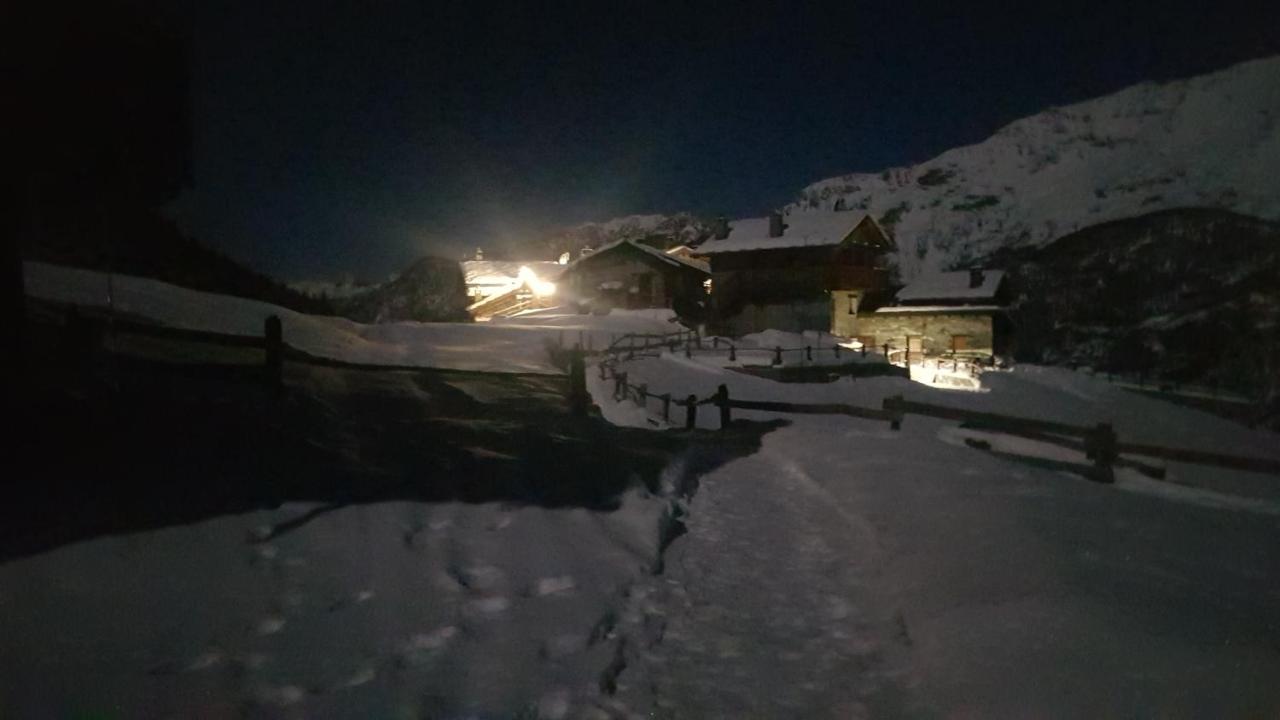 Chalet Le Lis Валтурненче Екстериор снимка