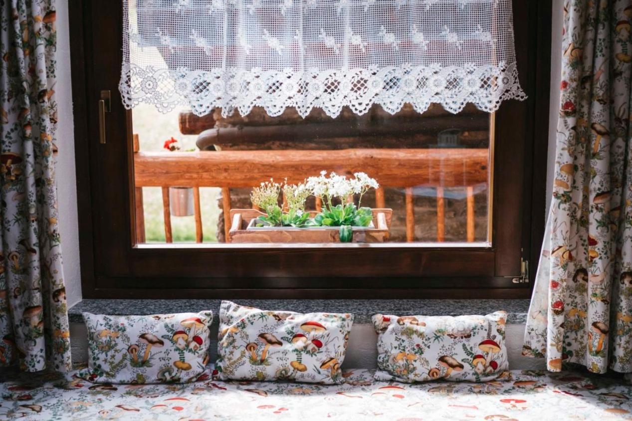 Chalet Le Lis Валтурненче Екстериор снимка