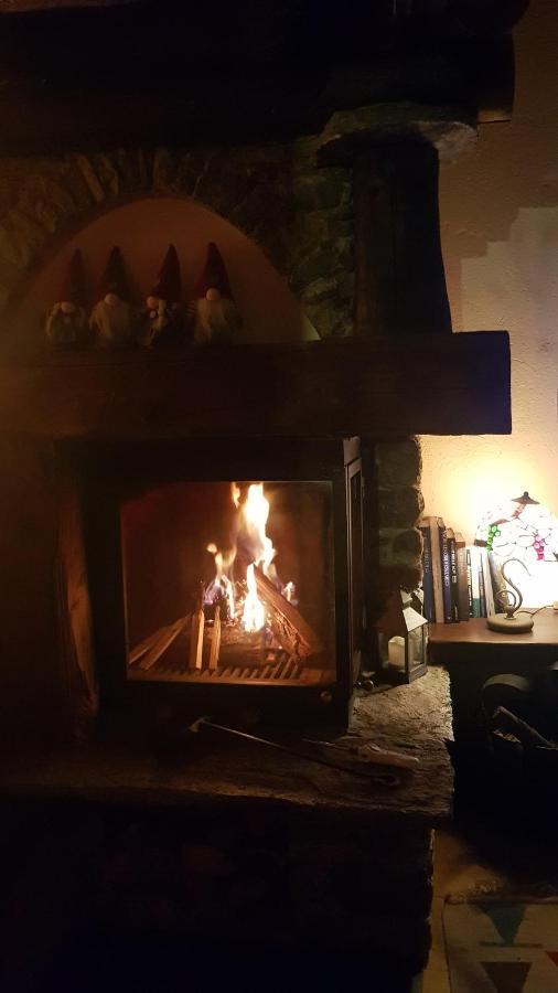 Chalet Le Lis Валтурненче Екстериор снимка